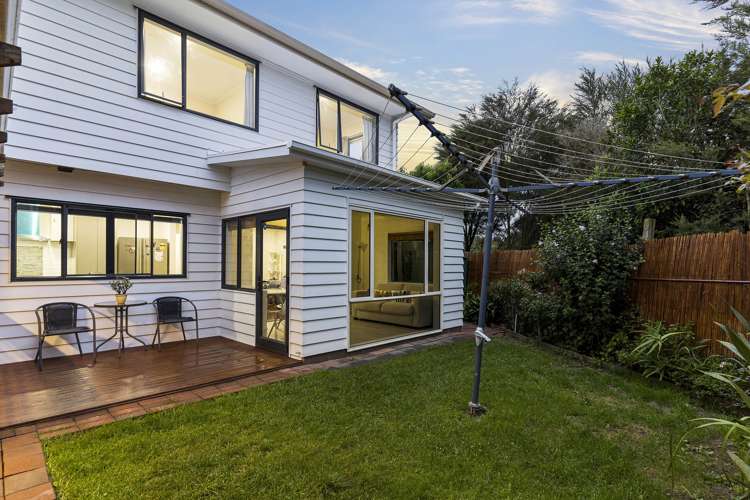 13 Pyramid Place Glen Eden_6