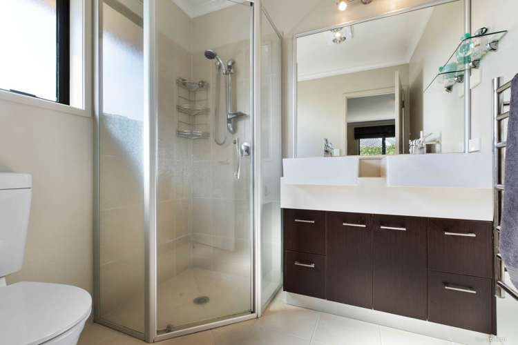 125 Valley Road Pukekohe_12