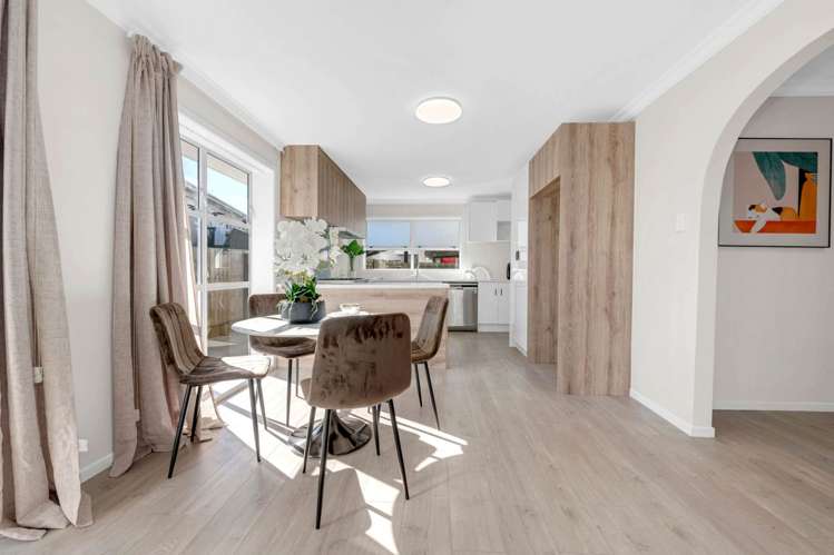 14 Okareka Place Pakuranga Heights_8