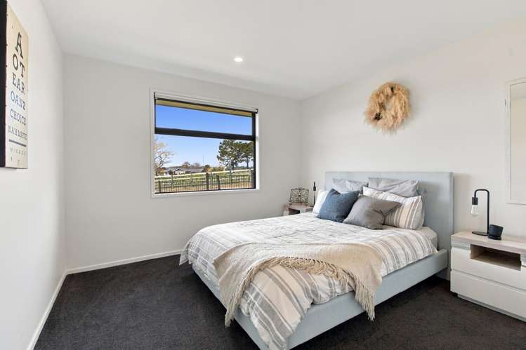 80 Clearview Road Lepperton_25