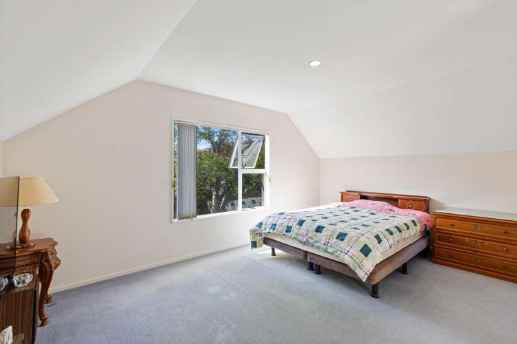 84 Lake Terrace Road Burwood_13