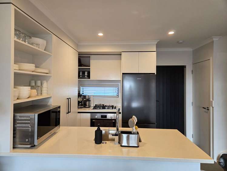 9/14 Ruakiwi Road Hamilton Lake_2