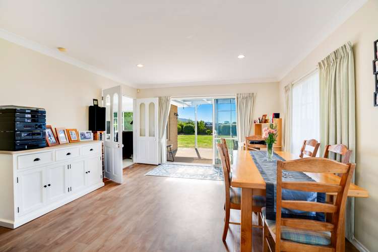6 Crown Hill Paraparaumu_11
