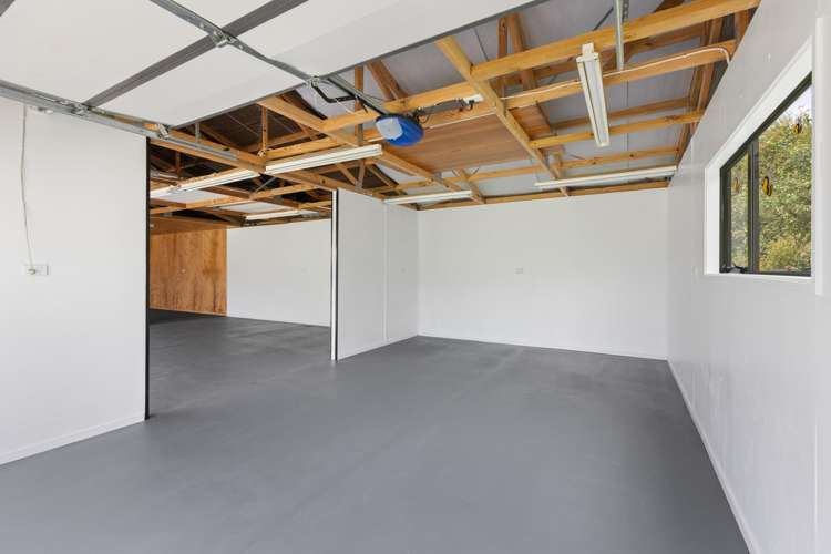 526 Manutahi Road Lepperton_12