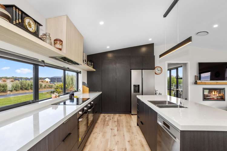 29 Ochail Way Otatara_7