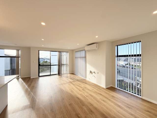 54 Hinonga Loop Silverdale_4