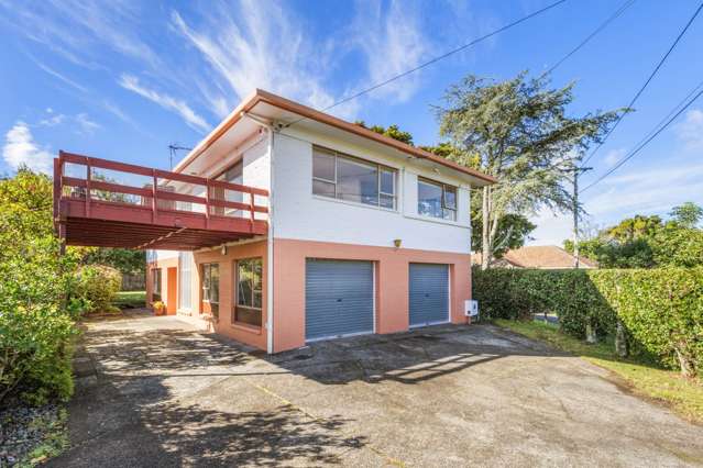 8A Matata Street Blockhouse Bay_3