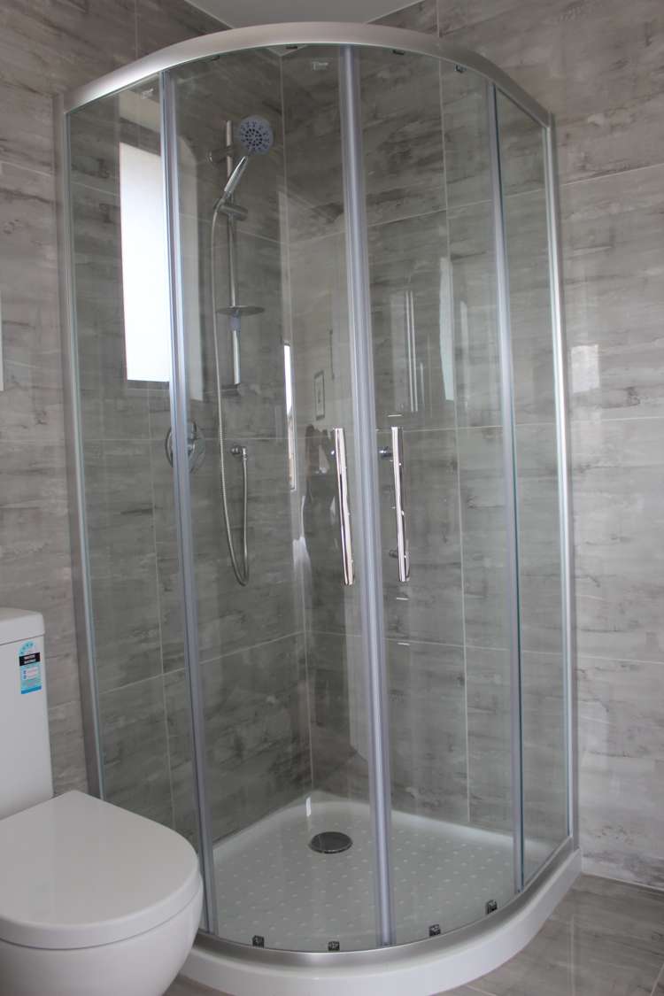 93 Naylors Drive Mangere_10