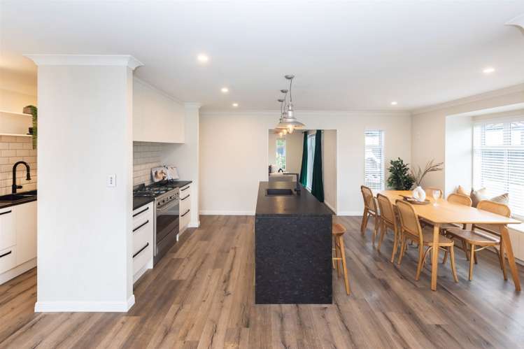 60 Grayshott Avenue Casebrook_5