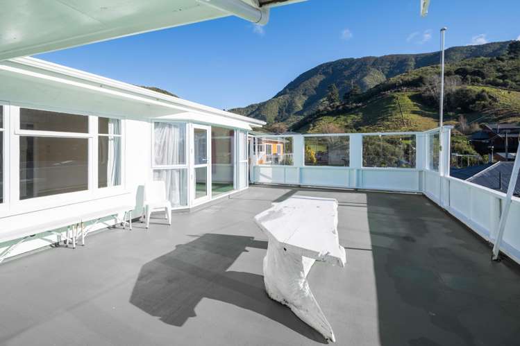 10 and 10a Cornwall Street Picton_12