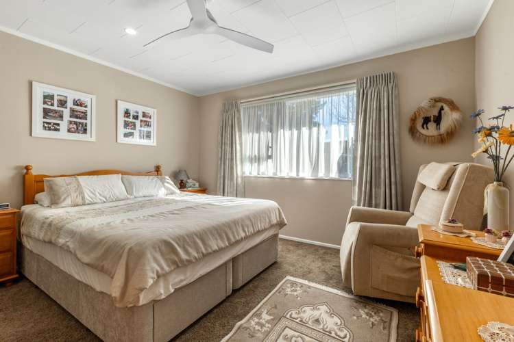 4 Hunter Place Merrilands_17