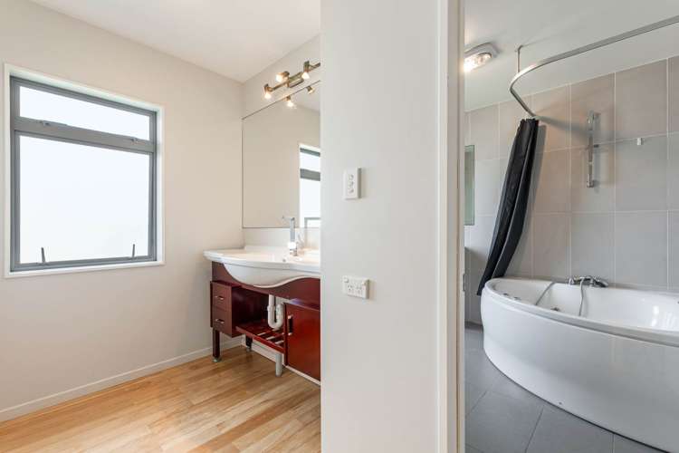 3 Bayview Park Lane Orewa_34