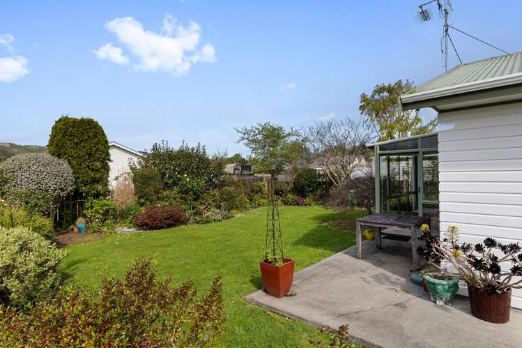 2/11 Bradley Street Paeroa_5