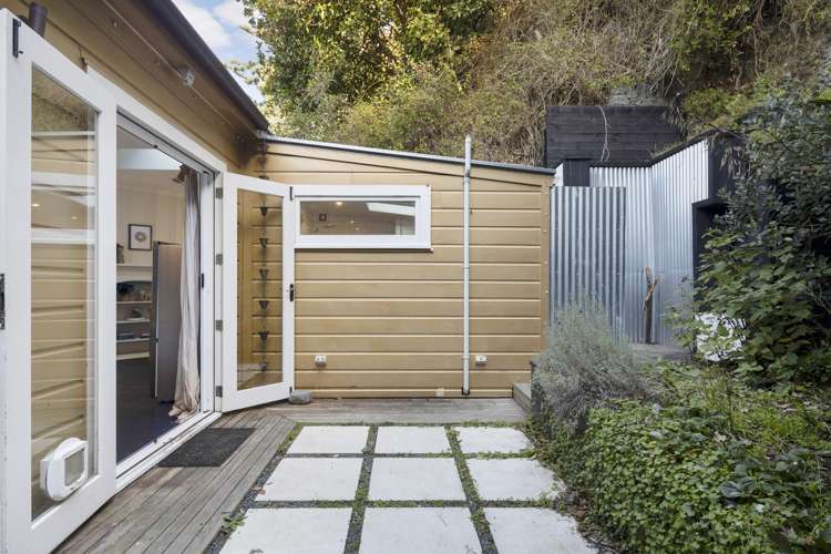 397 Karaka Bay Road Karaka Bays_11