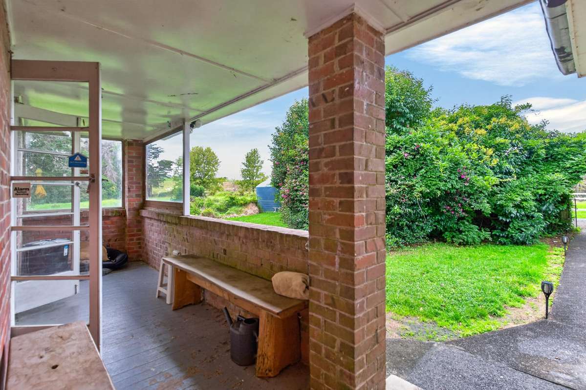 42 Ford Road_4