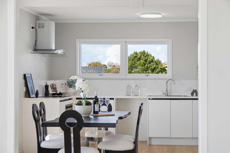 60 Titirangi Road New Lynn_28