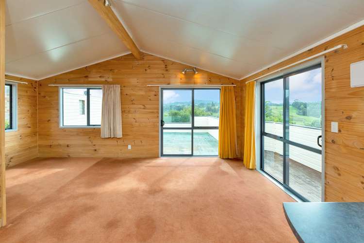 3 Clotworthy Crescent Onerahi_7