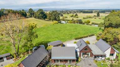 12 Mowatts Road_2