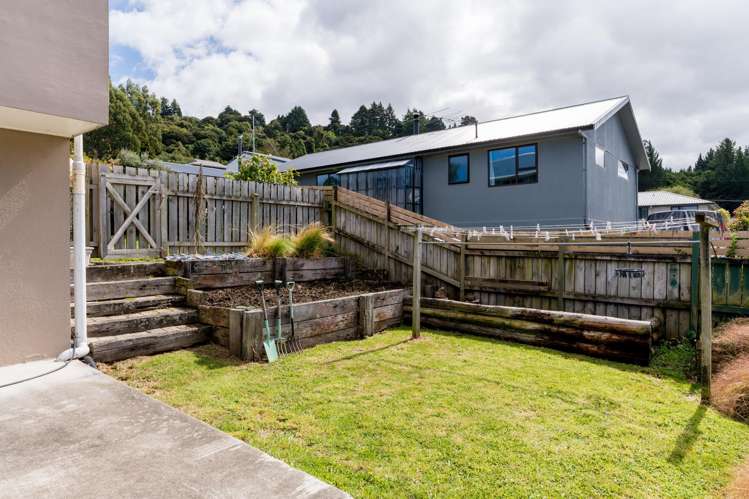 11/27 Saint Albans Street Bradford_21