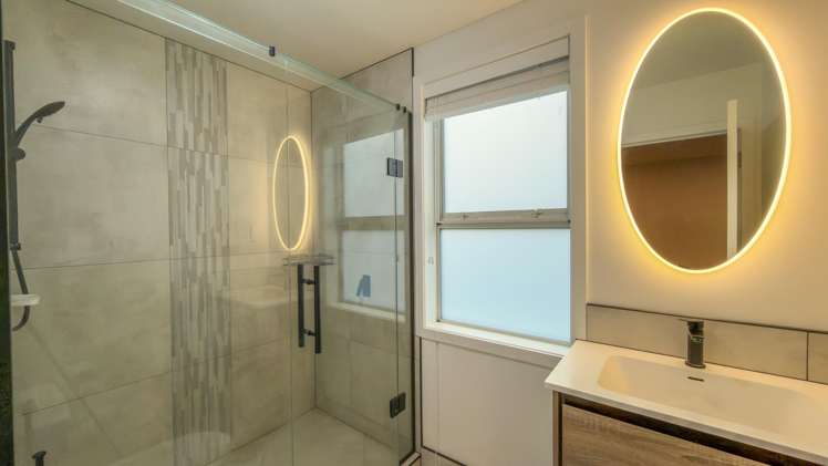 57 Trewern Avenue Chartwell_12