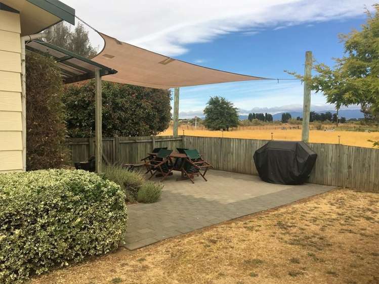 2 Holden Road Tikokino_18