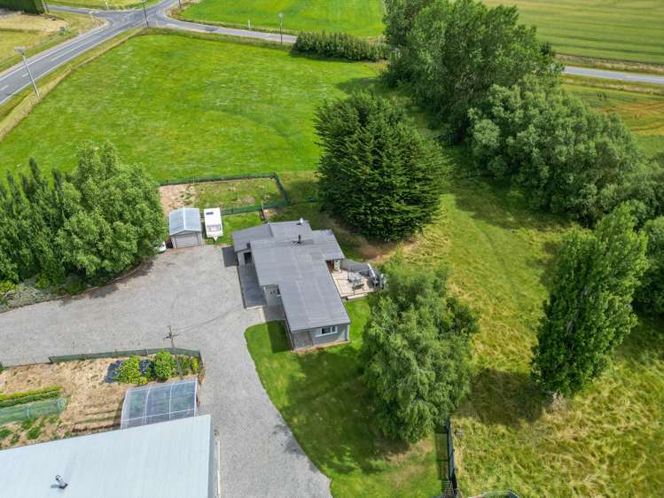 135 Balfour Ardlussa Road Balfour_2