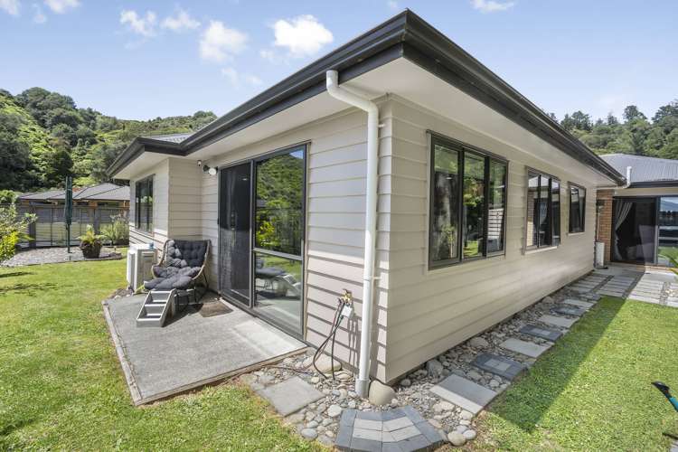 22 Aragon Grove Kingsley Heights_16