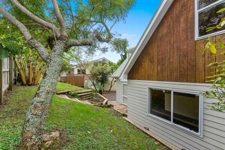 2/56 Lavery Place Sunnynook_23