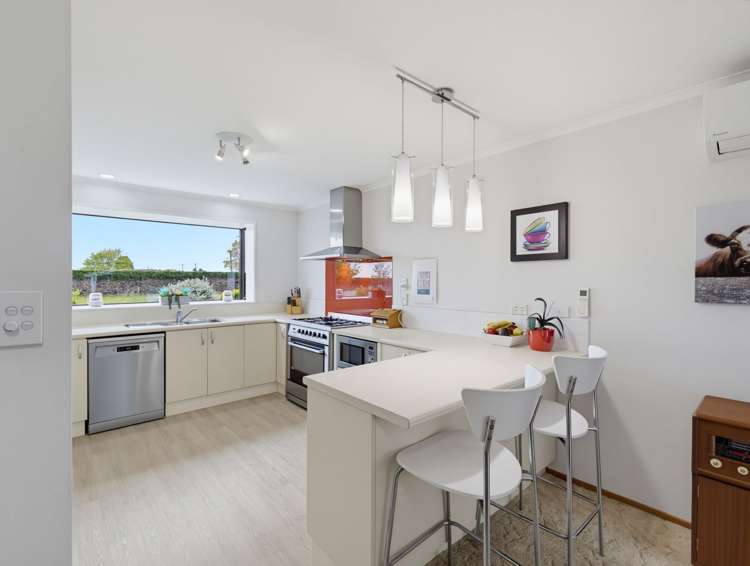 16 Chattertons Road_4