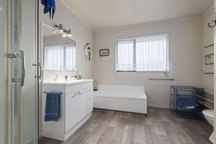 4 Martin Street Palmerston North Central_9