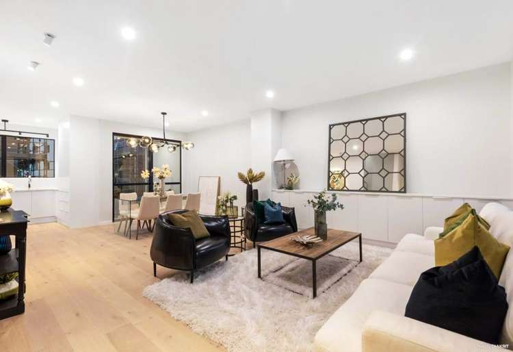 28C Claude Road 1662_3