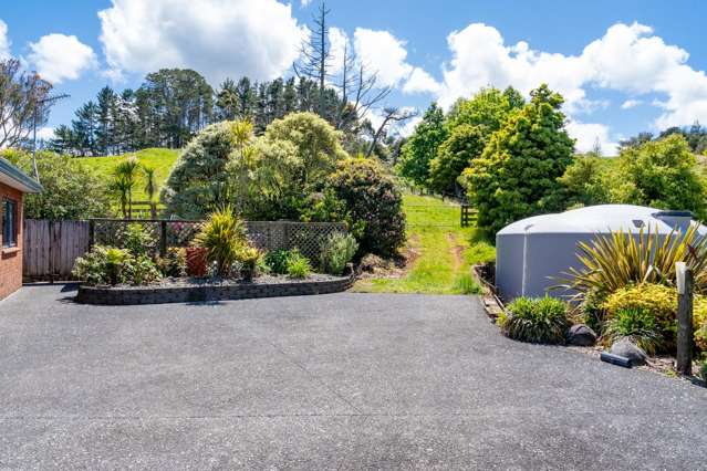 103 Awa Road Kumeu_3