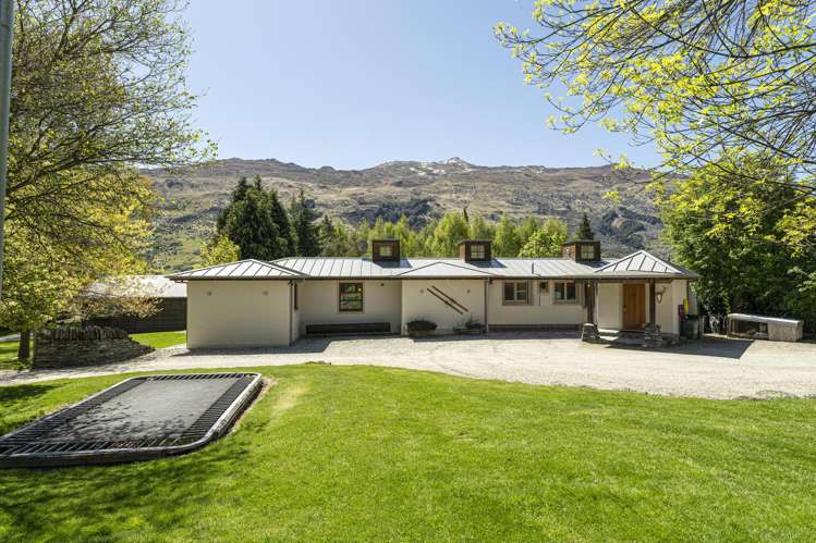 448 Malaghans Road Dalefield/Wakatipu Basin_19