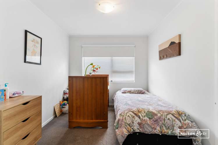 37 Greenstone Place Clover Park_8