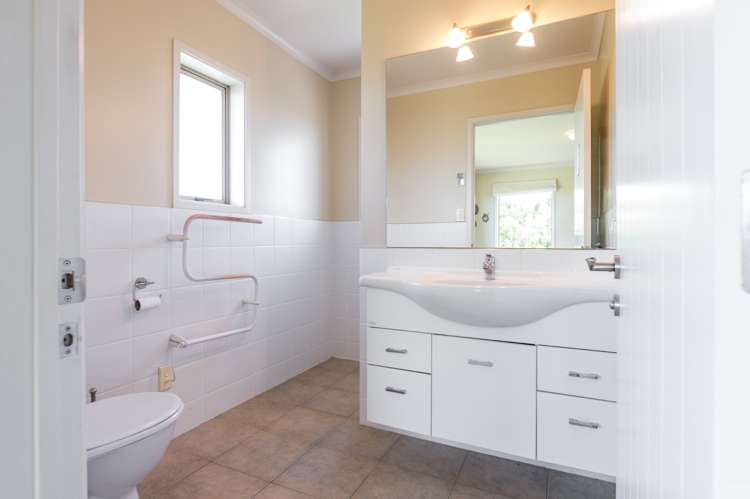 92 Cambridge Road Hillcrest_12