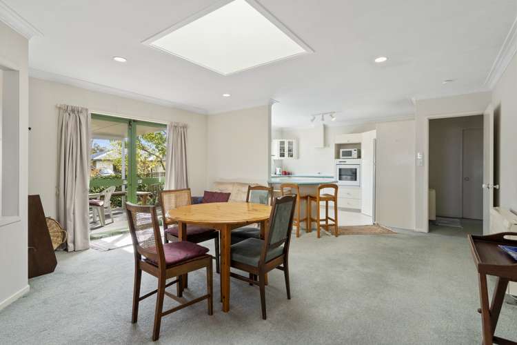 1/9 Astelia Way Waipahihi_4