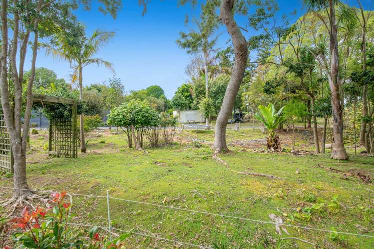 1688 South Head Road Helensville_39