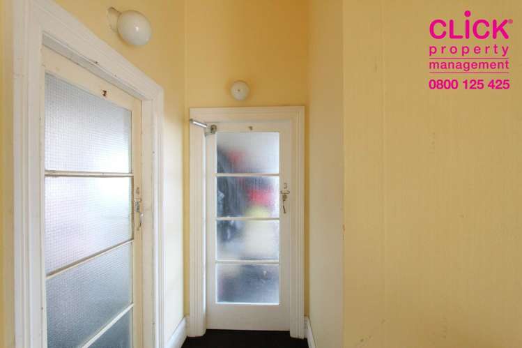 3/2 Royal Terrace 2202_10