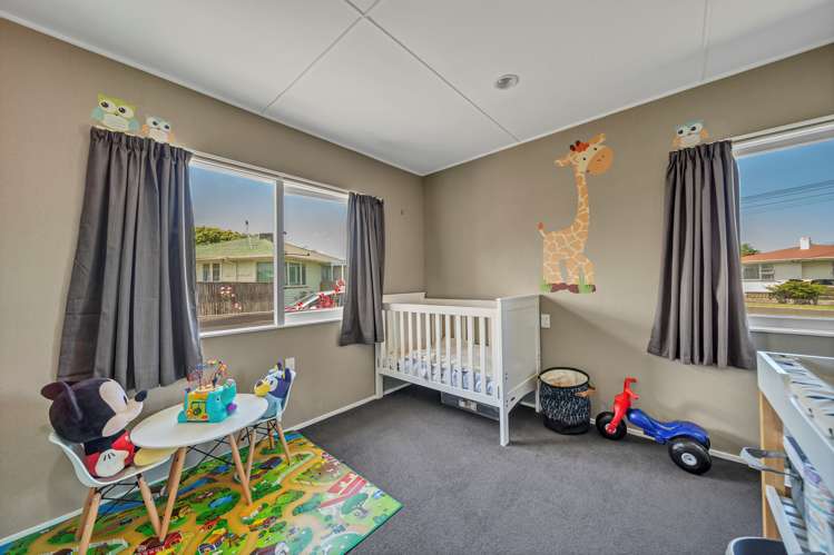 6 Pacey Avenue Hawera_8