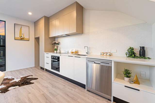 Unit 5/10 Hutchinsons Road Bucklands Beach_2