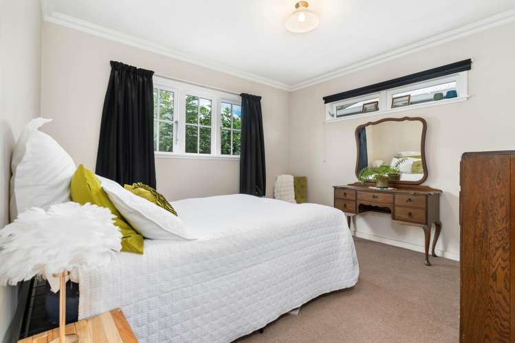 25B Clifton Avenue Carterton_12