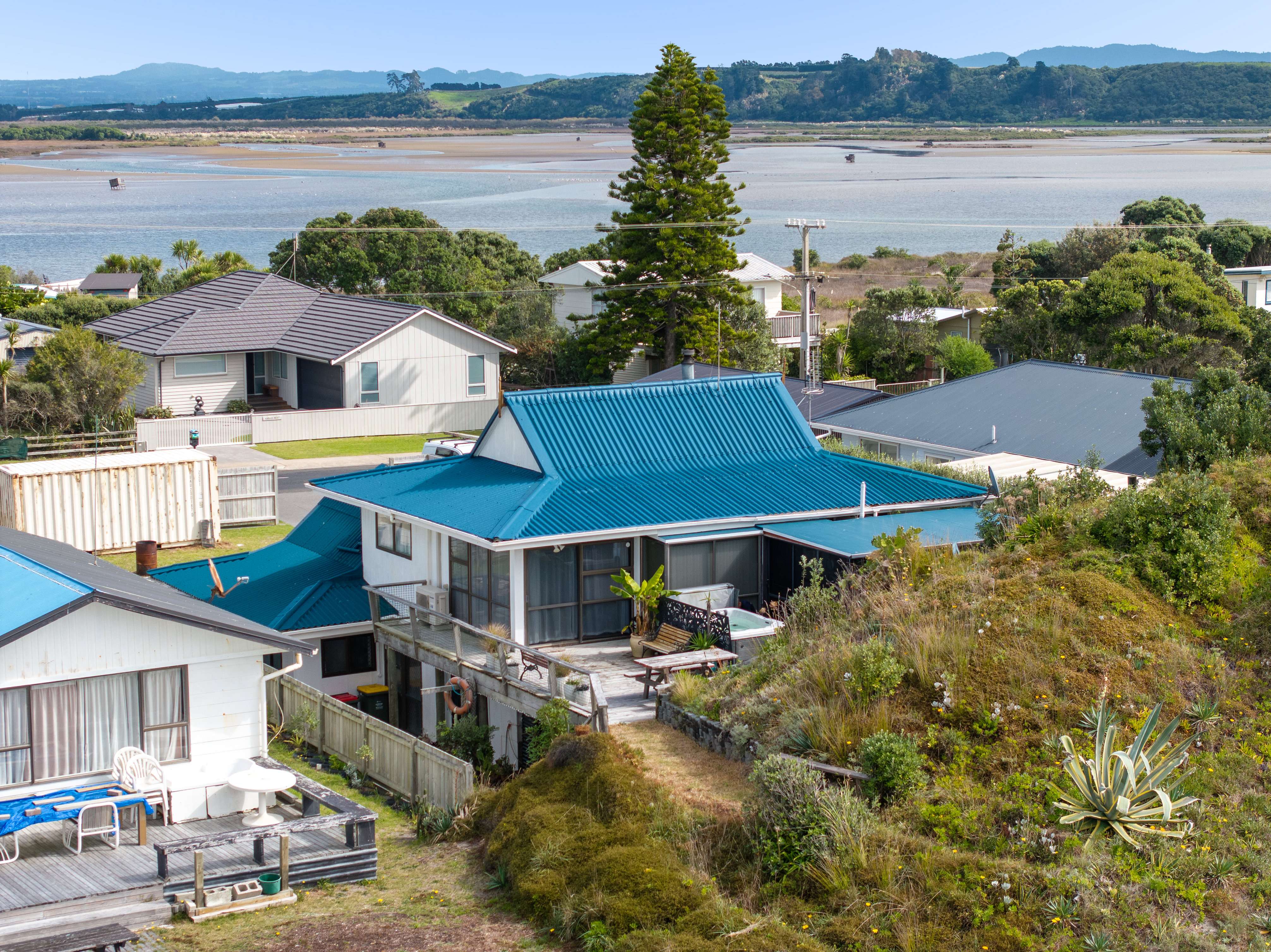 563 Pukehina Parade Pukehina Western Bay Of Plenty Houses for