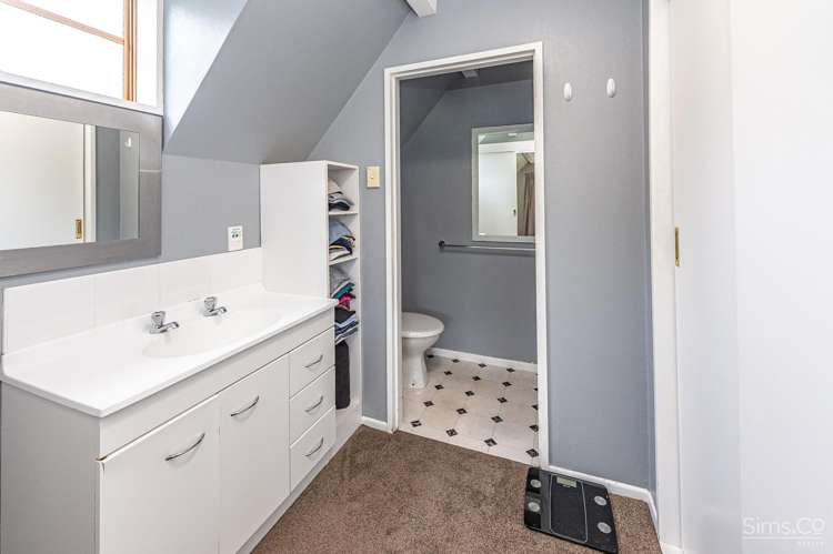 1a Brassey Road Saint Johns Hill_21