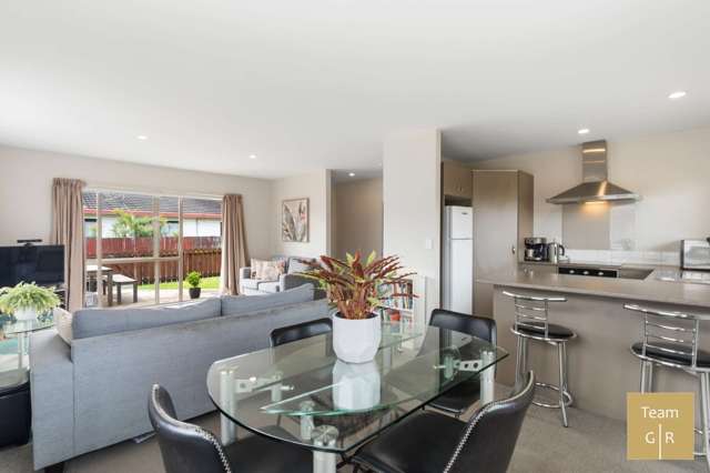 15a Youngs Road 10938_2