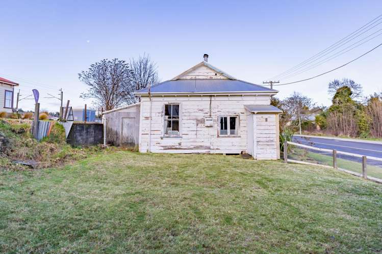 37 Thames Street Ohakune_15