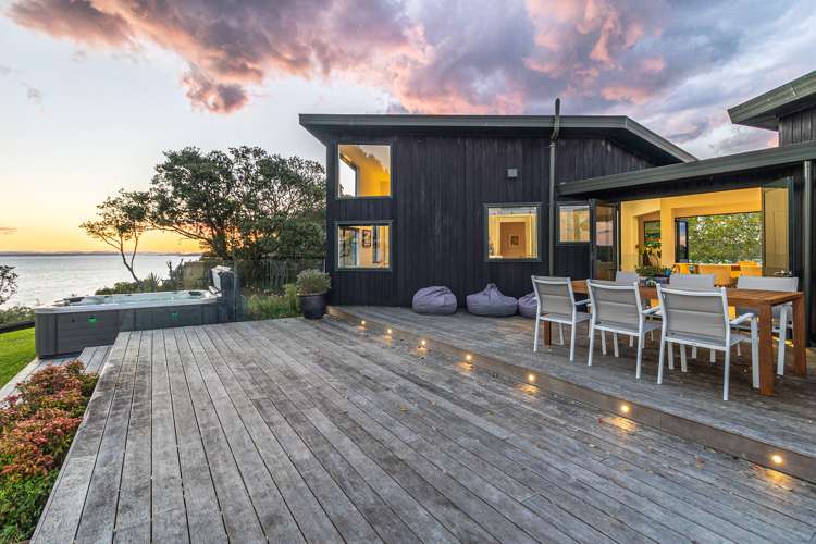 62 Kennedy Point Road Surfdale_26