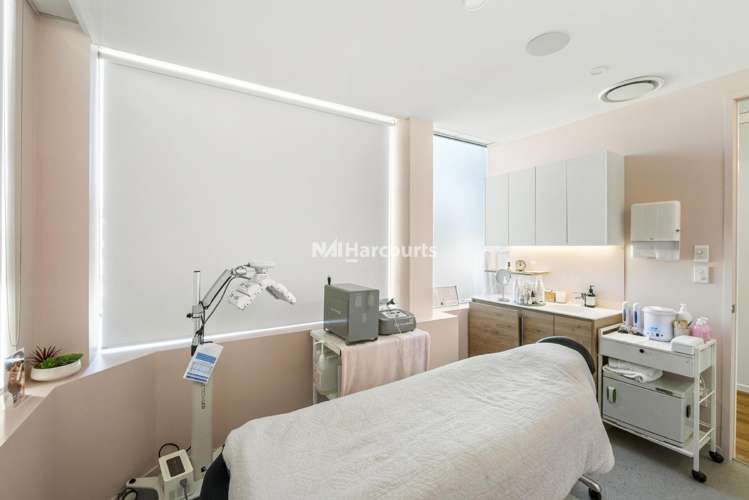 1/33 Apollo Drive Rosedale_2