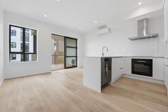 102/9 Mahana Road Northcote_2