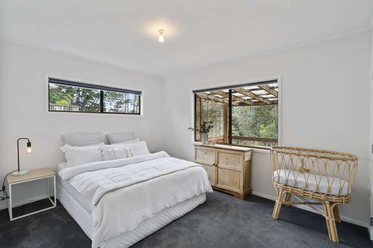 11 Lysander Crescent Beach Haven_6