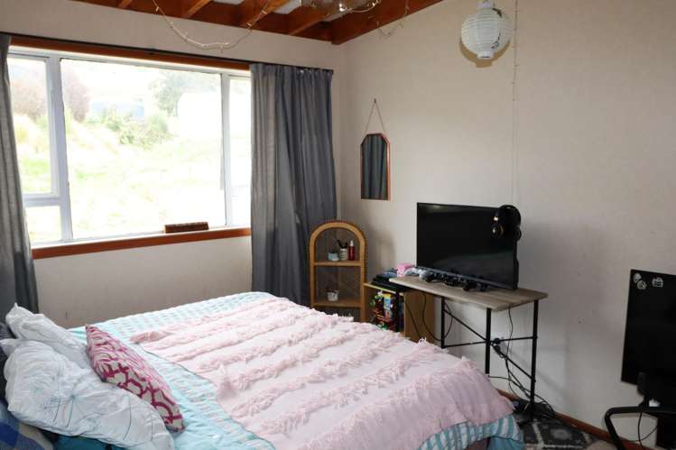 32 Tenby Street Moeraki_11